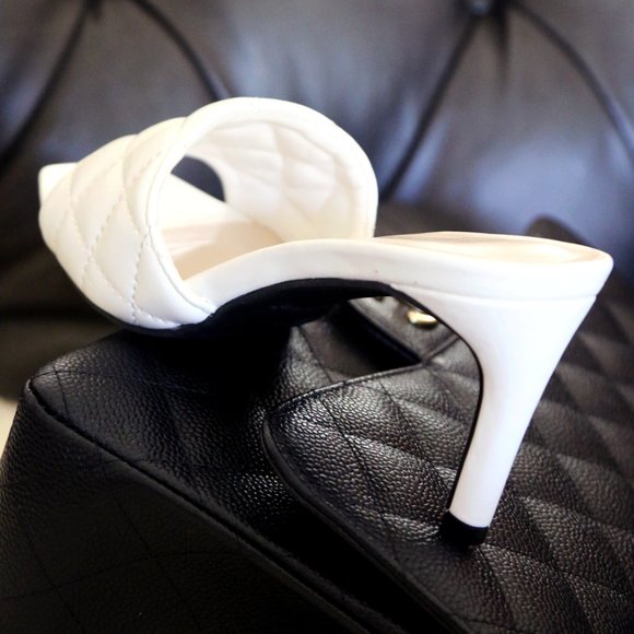 White Quilted Square Toe Heel Mules Sandal Shoes - Picture 6 of 10